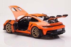 Porsche 911 992 GT3 RS Gulf Oranssi Norev 1:18 187360 Metalli — kuva 5 / 8