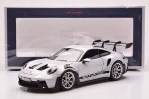Porsche 911 992 GT3 RS Ice Harmaa Norev 1:18 187359 Metalli — kuva 8 / 8
