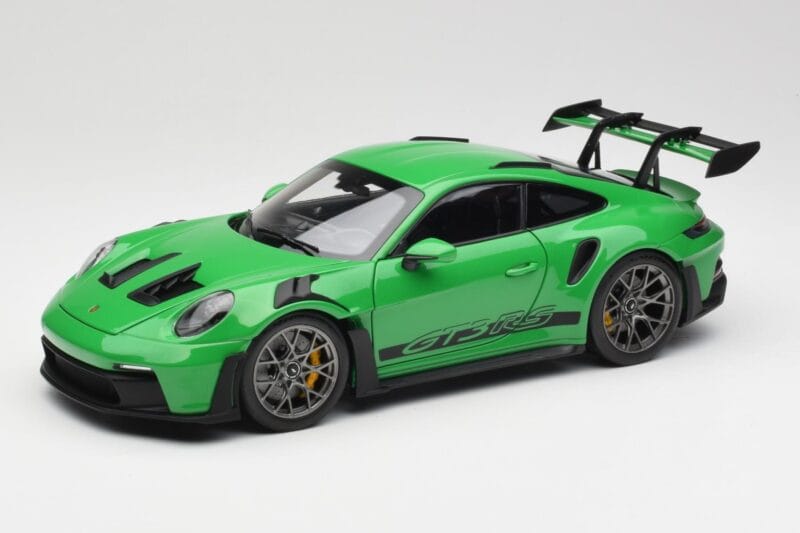 Porsche 911 992 GT3 RS Python Vihreä Norev 1:18 WAP0212820RGT3 Metalli