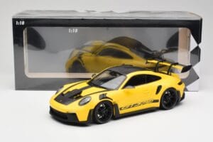 Porsche 911 992 GT3 RS Racing Keltainen & Mustat Pyörät Minichamps 1:18 153062245 Metalli — kuva 6 / 6