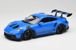 Porsche 911 992 GT3 RS Shark Sininen & Mustat Pyörät Minichamps 1:18 153062233 Metalli