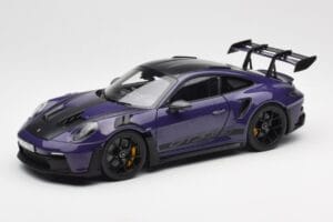 Porsche 911 992 GT3 RS Weissach Package Ultraviolet Norev 1:18 187368 Metalli