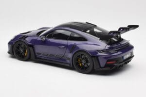 Porsche 911 992 GT3 RS Weissach Package Ultraviolet Norev 1:18 187368 Metalli — kuva 7 / 8