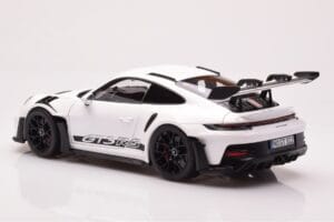 Porsche 911 992 GT3 RS Valkoinen Norev 1:18 187361 Metalli — kuva 7 / 8