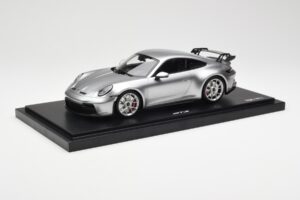 Porsche 911 992 GT3 Hopea Minichamps 1:18 WAP0211510M004 Hartsi