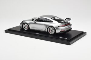 Porsche 911 992 GT3 Hopea Minichamps 1:18 WAP0211510M004 Hartsi — kuva 5 / 7