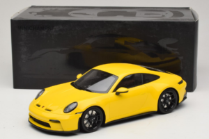Porsche 911 992 GT3 Touring Keltainen Mustat Vanteet Minichamps 1:18 117069021 Metalli — kuva 6 / 6