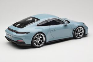 Porsche 911 992 S/T Meisenblau Norev 1:12 127550 Metalli — kuva 2 / 6