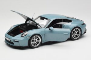 Porsche 911 992 S/T Meissen Blue Norev 1:18 187470 Metalli — kuva 2 / 8