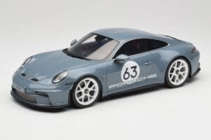 Porsche 911 992 ST Gentian Blue Metallic GT Spirit 1:18 GT491 Hartsi