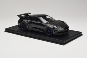 Porsche 911 992 TechArt GTstreet R Musta Sinisillä Vanteilla TechArt 1:18 REMC009 Hartsi — kuva 4 / 6