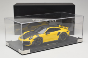 Porsche 911 992 TechArt GTstreet R Keltainen Mustilla Vanteilla TechArt 1:18 REMC011 Hartsi — kuva 6 / 6