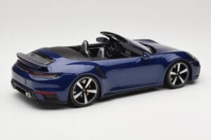 Porsche 911 992 Turbo S Avoauto Blue Metallic Minichamps 1:18 155069081 Metalli — kuva 2 / 6