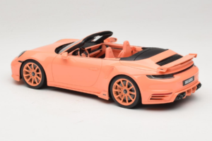 Porsche 911 992 Turbo S Cabriolet Brabus 900 Peetch GT Spirit 1:18 GT564 Hartsi — kuva 5 / 6