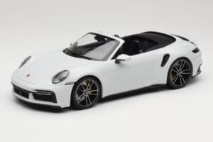 Porsche 911 992 Turbo S Avoauto White Metallic Minichamps 1:18 155069080 Metalli