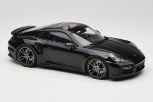 Porsche 911 992 Turbo S Musta Minichamps 1:18 WAP02117BOL002 Metalli — kuva 4 / 6