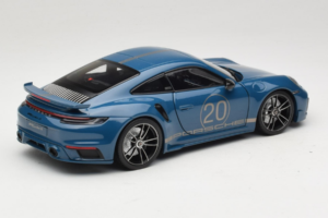 Porsche 911 992 Turbo S Coupe Sport Design Sininen Minichamps 1:18 113069073 Metalli — kuva 3 / 8