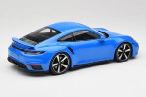 Porsche 911 992 Turbo S Gentian Sininen Minichamps 1:18 155069074 Metalli — kuva 2 / 6
