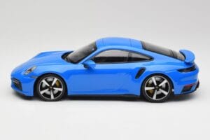 Porsche 911 992 Turbo S Gentian Sininen Minichamps 1:18 155069074 Metalli — kuva 3 / 6