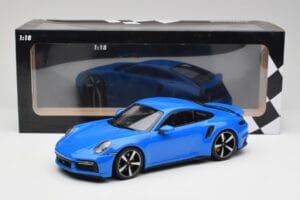 Porsche 911 992 Turbo S Gentian Sininen Minichamps 1:18 155069074 Metalli — kuva 6 / 6