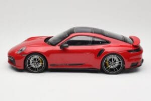 Porsche 911 992 Turbo S Punainen Minichamps 1:18 155069070 Metalli — kuva 3 / 6