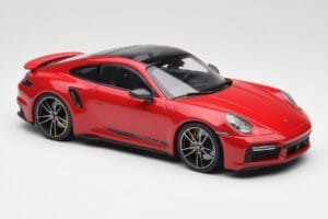 Porsche 911 992 Turbo S Punainen Minichamps 1:18 155069070 Metalli — kuva 4 / 6