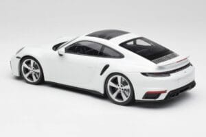 Porsche 911 992 Turbo S Valkoinen Concept Minichamps 1:18 WAP0211620CNP Metalli — kuva 5 / 6