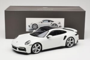 Porsche 911 Turbo S 992 Valkoinen Minichamps 1:18 WAP0211620RTRB Metalli — kuva 6 / 6