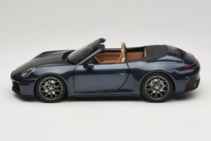 Porsche 911 992.2 Carrera Avoauto Yachting Blue Norev 1:18 187180 Metalli — kuva 4 / 8