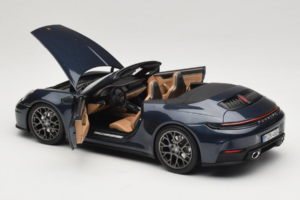 Porsche 911 992.2 Carrera Avoauto Yachting Blue Norev 1:18 187180 Metalli — kuva 5 / 8