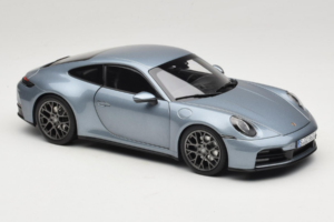 Porsche 911 992.2 Carrera Polar Silver Metallic Norev 1:18 187170 Metalli — kuva 6 / 8