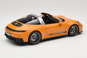Porsche 911 992.2 Targa 4 GTS Bahama Yellow Norev 1:18 187190 Metalli — kuva 4 / 10
