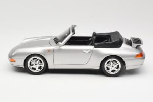 Porsche 911 993 Carrera Cabriolet Hopea Bburago 1:18 18-12039 Metalli — kuva 4 / 8