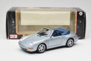 Porsche 911 993 Carrera Avoauto Hopea Maisto 1:18 100299-M1 Metalli — kuva 8 / 8