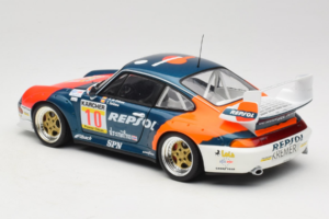 Porsche 911 993 GT2 #10 de Orleans / Saldana BPR Global GT Series 1996 UT Models 1:18 39632 Metalli — kuva 7 / 8