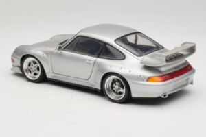 Porsche 911 993 GT2 Street Hopea UT Models 1:18 180065000 Metalli — kuva 7 / 8