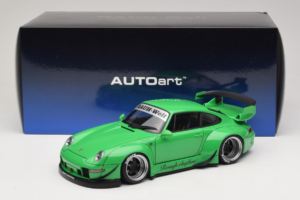 Porsche 911 993 RWB Vihreä Gun Grey Wheels AUTOart 1:18 78151 Komposiitti — kuva 8 / 8