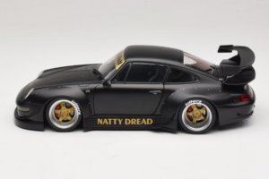 Porsche 911 993 RWB Matt Black With Gold Wheels AUTOart 1:18 78154 Komposiitti — kuva 4 / 8