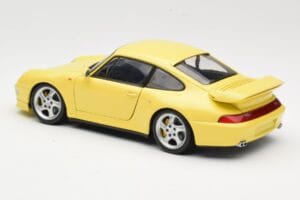 Porsche 911 993 Turbo S Keltainen UT Models 1:18 27836 Metalli — kuva 7 / 8