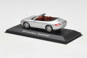 Porsche 911 996 Avoauto Hopea Minichamps 1:43 WAP02004097 Metalli — kuva 3 / 4