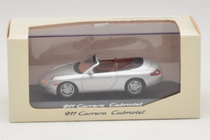 Porsche 911 996 Avoauto Hopea Minichamps 1:43 WAP02004097 Metalli — kuva 4 / 4