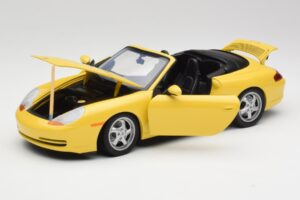 Porsche 911 996 Avoauto Speed Keltainen UT Models 1:18 27906 Metalli — kuva 2 / 8