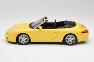 Porsche 911 996 Avoauto Speed Keltainen UT Models 1:18 27906 Metalli — kuva 4 / 8
