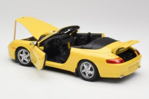 Porsche 911 996 Avoauto Speed Keltainen UT Models 1:18 27906 Metalli — kuva 5 / 8