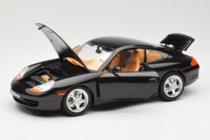 Porsche 911 996 Carrera Musta Bburago 1:18 3385-M2 Metalli — kuva 2 / 8
