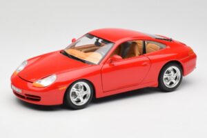 Porsche 911 996 Carrera Punainen Bburago 1:18 3385 Metalli