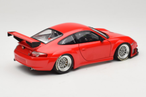 Porsche 911 996 GT3 RSR FIA GT 2004 Punainen Minichamps 1:18 100046400 Metalli — kuva 3 / 8