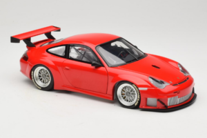 Porsche 911 996 GT3 RSR FIA GT 2004 Punainen Minichamps 1:18 100046400 Metalli — kuva 6 / 8