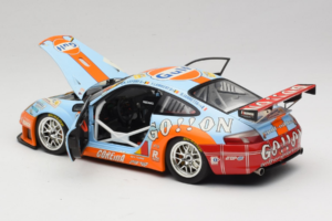 Porsche 911 996 GT3 RSR #73 Y. Lambert / C. Lefort / R. Iannetta 24 Hours of Le Mans 2006 Minichamps 1:18 100066473 Metalli — kuva 5 / 8