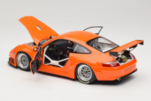 Porsche 911 996 GT3 RSR Oranssi ALMS 2004 Minichamps 1:18 100046402 Metalli — kuva 5 / 8